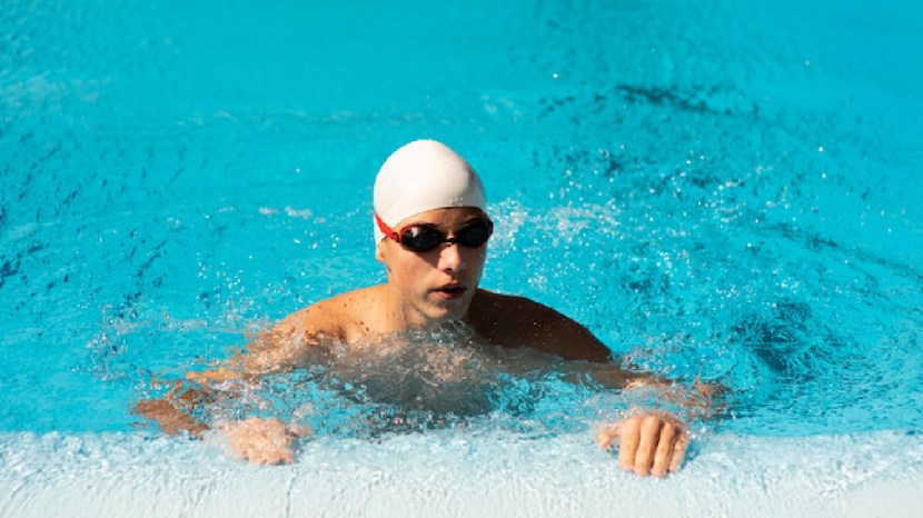 Which Water Workouts Burn More Calories You Can Do These Even If Youre Not A Swimmer