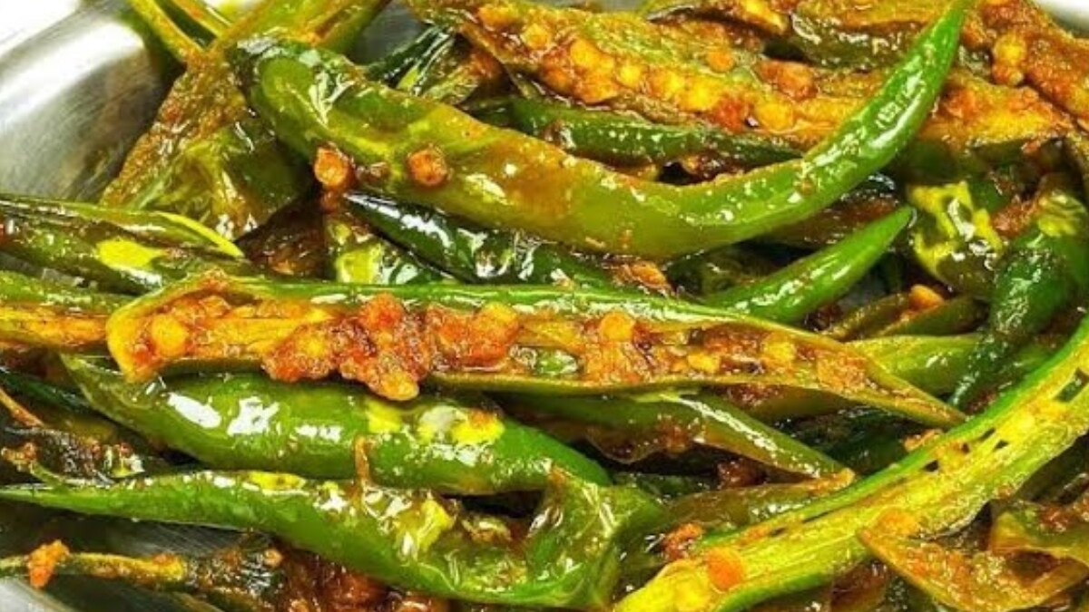 Achari Mirchi fry recipe in Marathi mirachi fry recipe in marathi