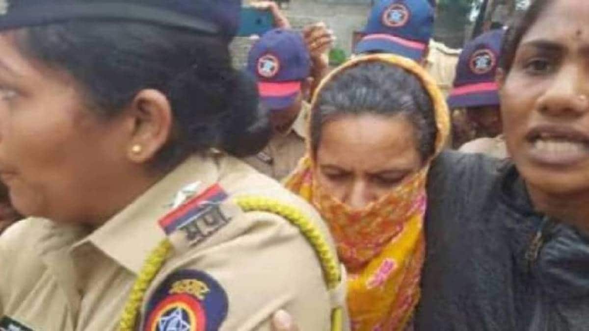 Manorama Khedkar, bail, Court, Mulshi Taluka,