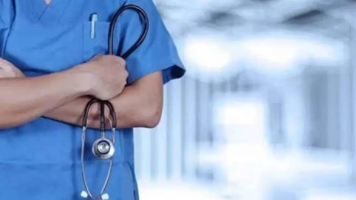 Woman Doctor Doctor Attacked