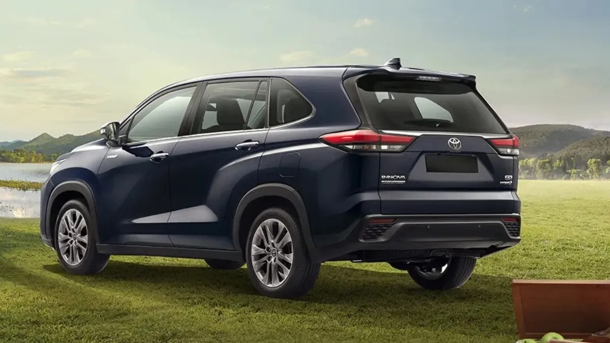 Toyota Innova Hycross Bookings Open