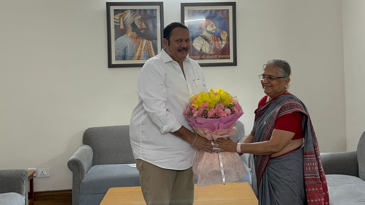 Infosys, Satara, Sudha Murty udayanraje bhosale,
