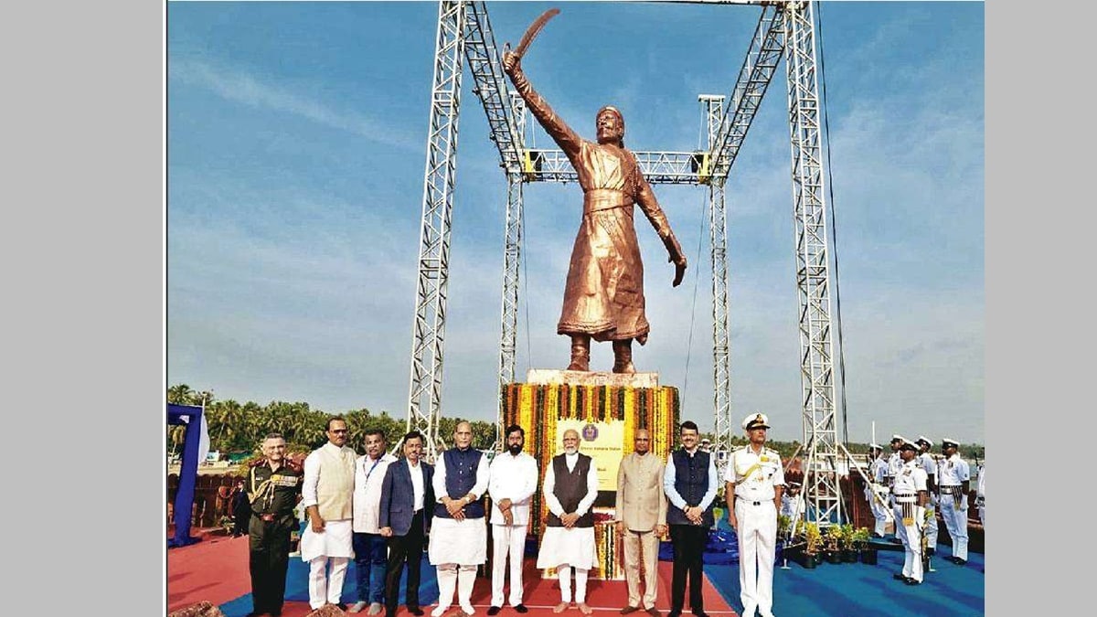 Chhatrapati Shivaji Maharaj Statue Collapse at Rajkot Fort Malvan Sindhudurg