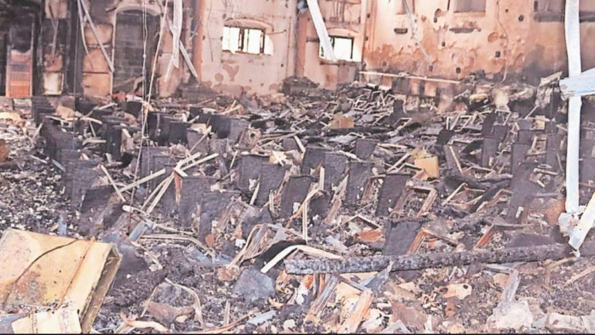 Keshavrao Bhosale Theater Kolhapur Gutted by Massive Fire in Marathi