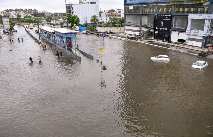 Death Toll Rises in Gujarat due to Flood