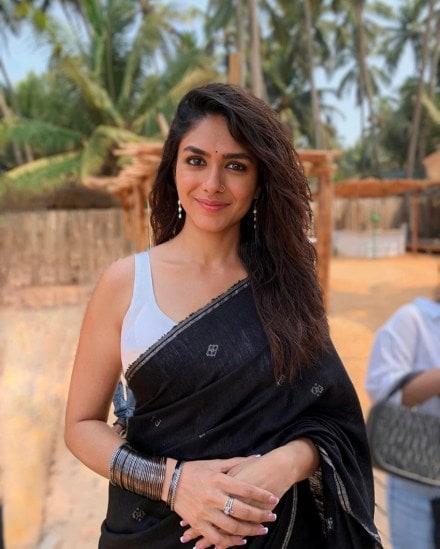 Mrunal Thakur wants to Become Businesswoman