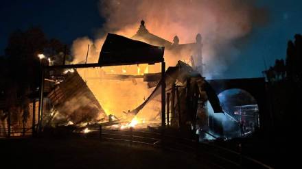 Keshavrao Bhosale Theater Kolhapur Gutted by Massive Fire in Marathi