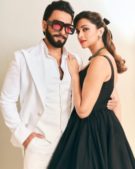 many-celebs-are-going-to-shift-to-their-new-house-soon