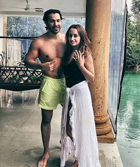 many-celebs-are-going-to-shift-to-their-new-house-soon