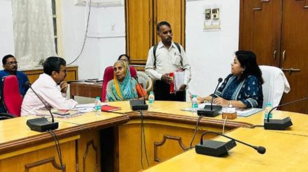 As the son took over the house old lady complaint to the Divisional Commissioner directly