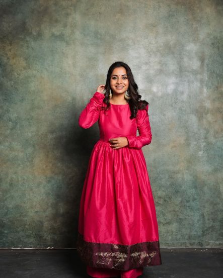 sayali-sanjeev
