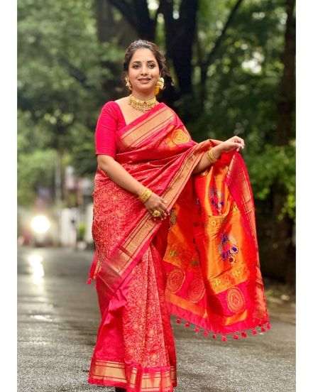 sayali-sanjeev