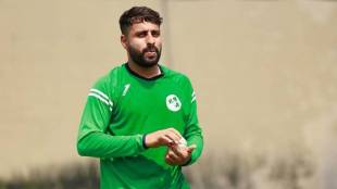 Ireland Crickter Simranjit Singh Battling For Life Waiting to Undergo Transplant for Acute Liver Failure