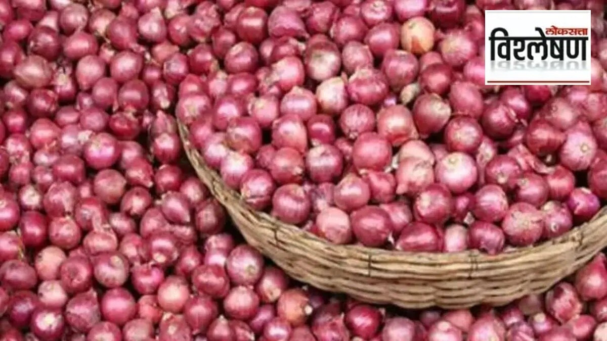 senior officials of railways to provide more than 60 rakes twice for onion transport