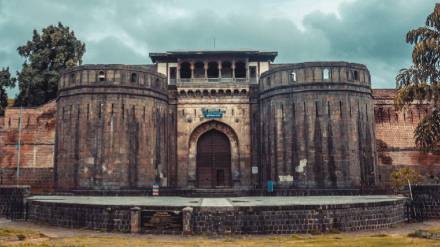 pune metropolis have lack of basic facilities and infrastructure