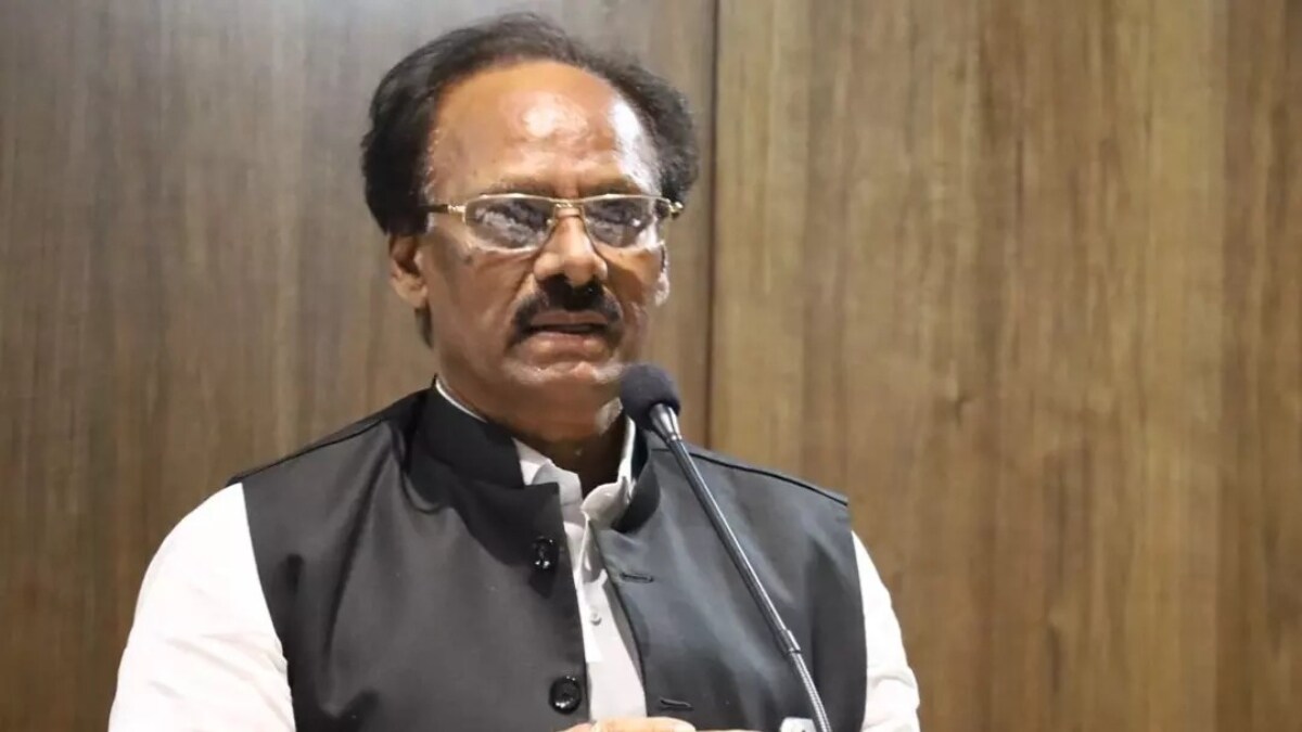 ex mla ramesh thorat in touch with sharad pawar ncp