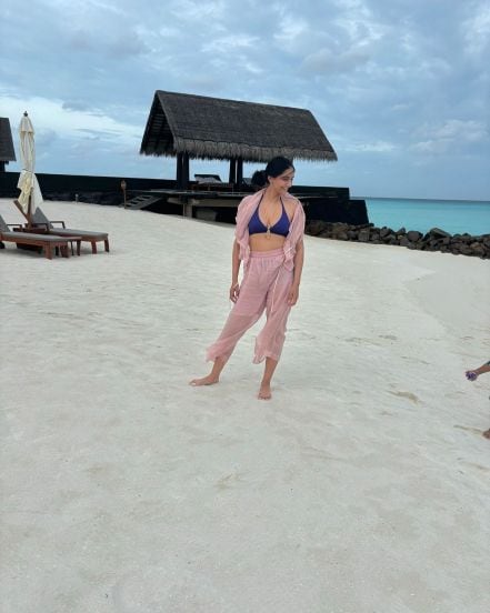Bollywood Actress Maldives Vacation 2024