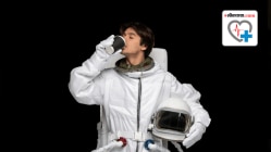 Astronaut Daily Calorie Intake: अंतराळवीरांना अंतराळात उत्साही अन् तंदुरुस्त राहण्यासाठी किती कॅलरीज आवश्यक असतात?