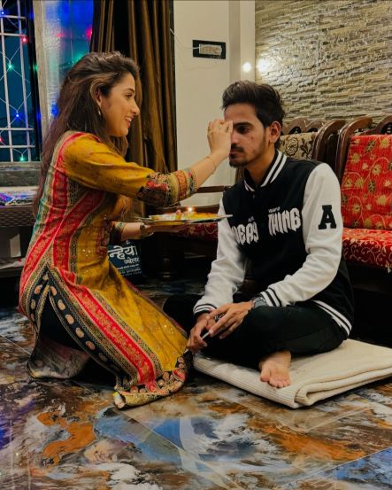 Bigg Boss Marathi Jahnavi Killekar And Suraj Chavan, Jahnavi Killekar, Jahnavi Killekar bhaubij photos, Jahnavi Killekar latest photos