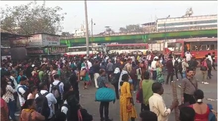 Assembly Elections 2024 Passengers Crowd in Panvel Bus Stand