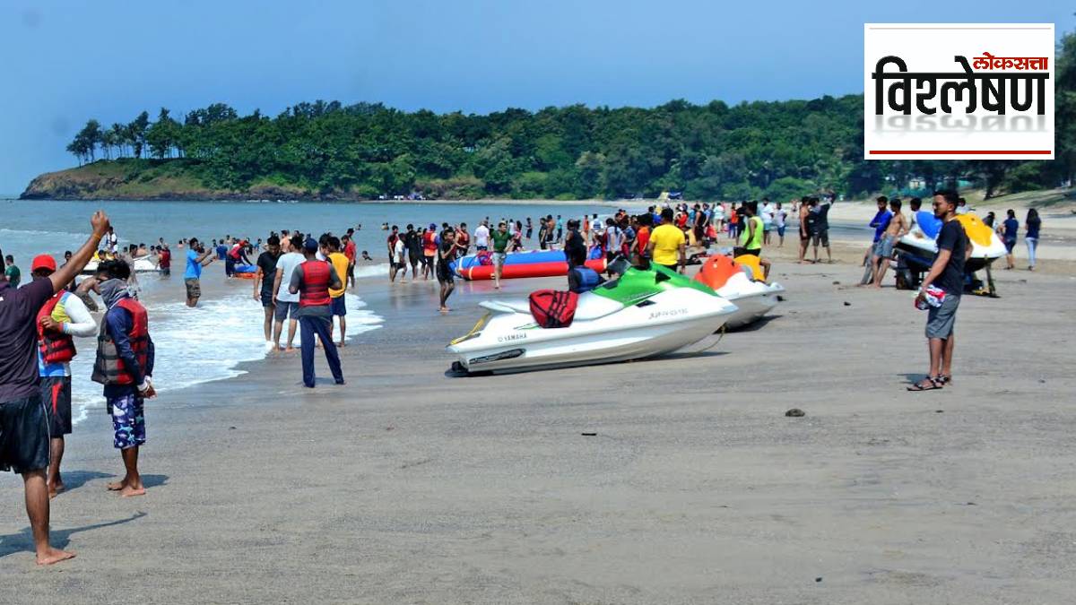 Raigad district Alibaug favorite tourist destination