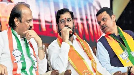29 559 sarees are still pending in saree distribution scheme of Mahayuti