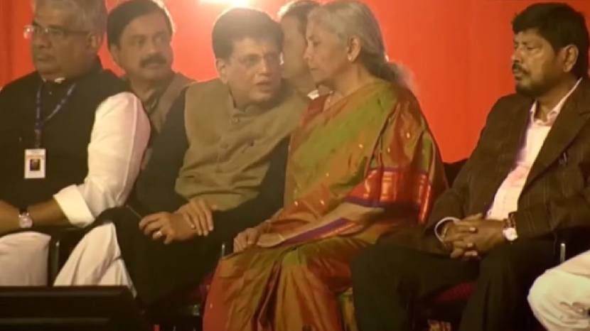 Maharashtra CM Oath Ceremony 2024 FM Nirmala Sitharaman wore paithani saree