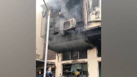fire broke out at vehicle spare parts godown in Dombivli