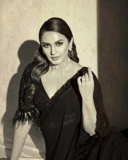Bollywood star Huma Qureshi shares stunning pictures on social media for Raj Kapoor 100 anniversary program
