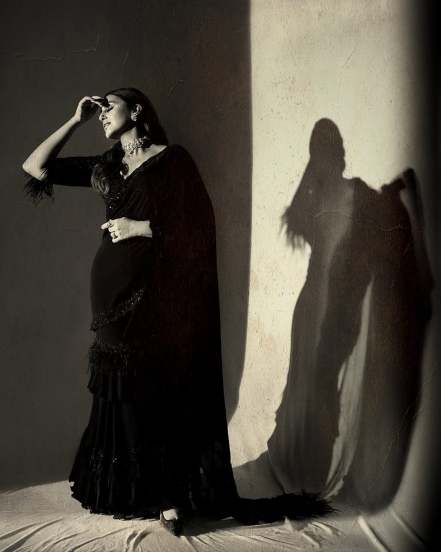 Bollywood star Huma Qureshi shares stunning pictures on social media for Raj Kapoor 100 anniversary program