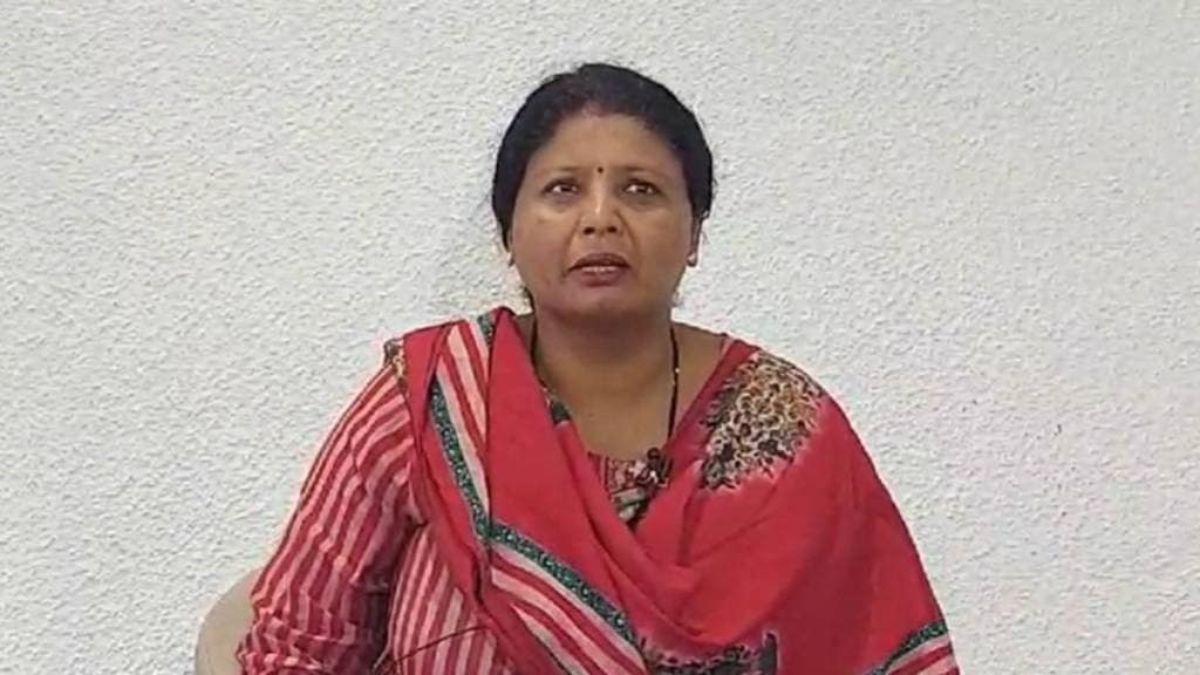 Shivsena (UBT) Leader Sushma Andhare.