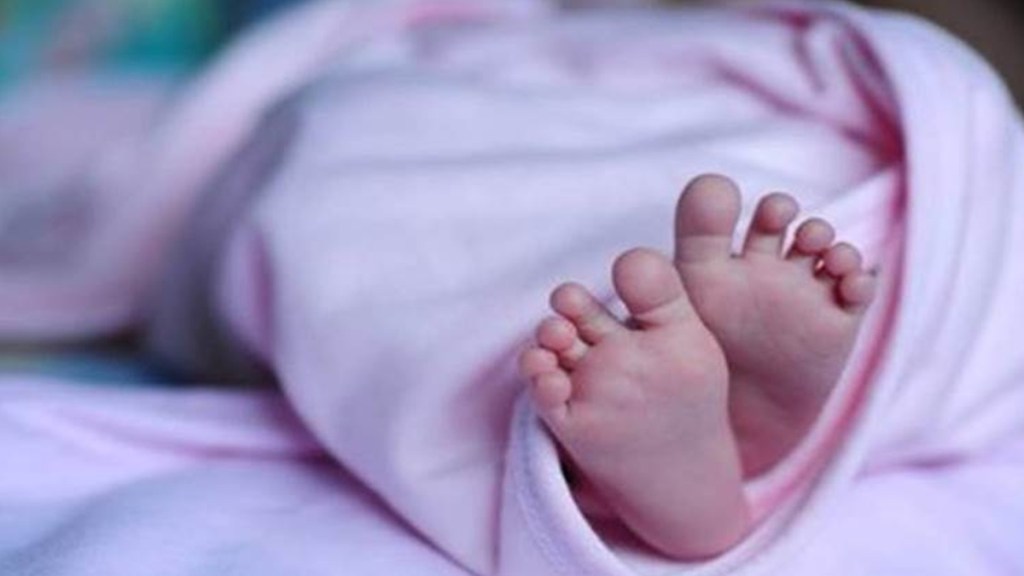 A six days old baby girl sold by her parents for Rs 90 000 in Ulhasnagar