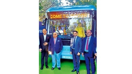 Switch Mobility bus