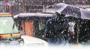 raining in Akola district during the winter season