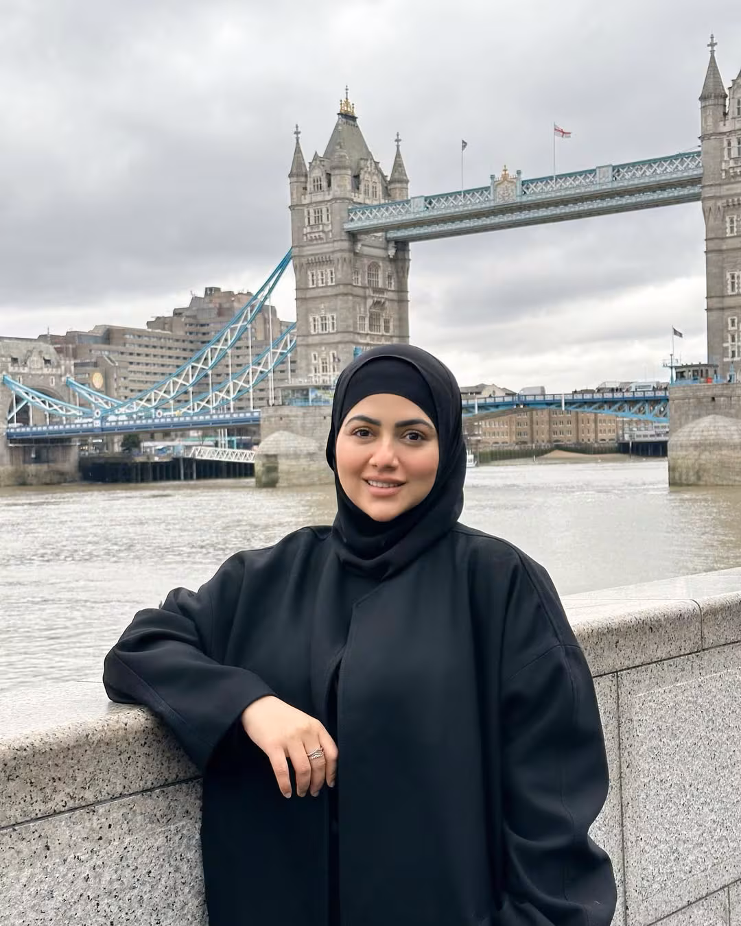 actresses left glamour world for spiritual path
