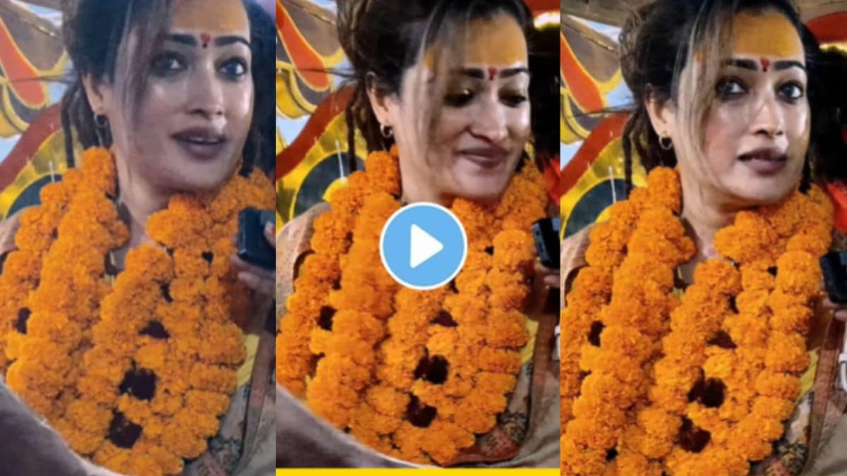 a beautiful sadhvi who came in mahakumbh mela became famous