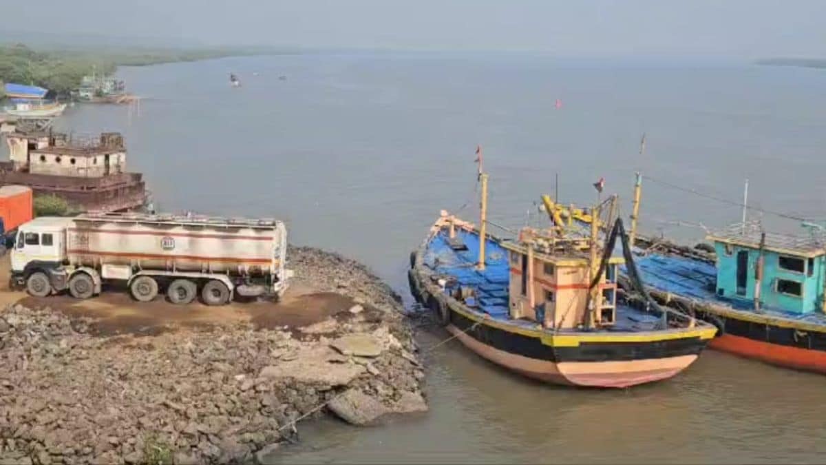 Diesel smuggling busted in Raigad Revdanda