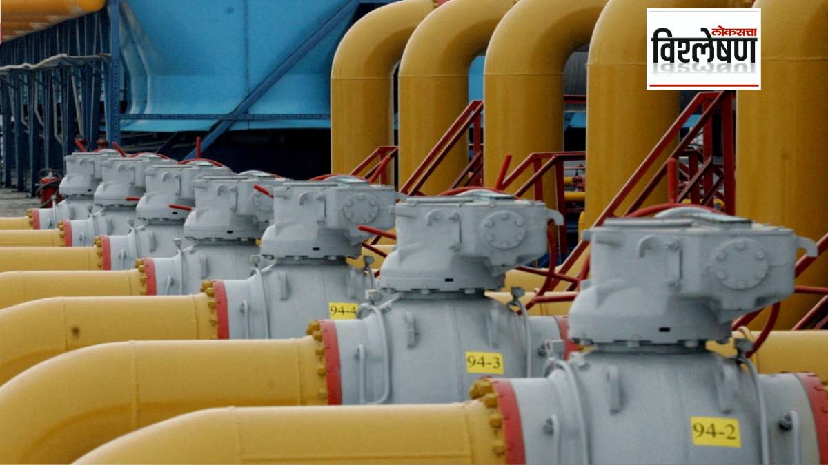 Ukraine cuts off Russian natural gas supplies