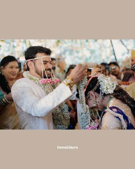 Shivani Sonar Ambar Ganpule Wedding Photos