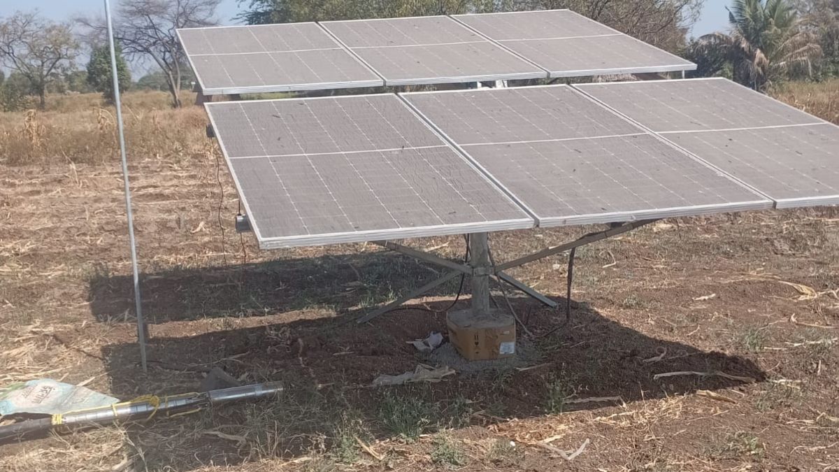 Solar pumps of Sahaj and Rotosolar companies shut down in two days after installation