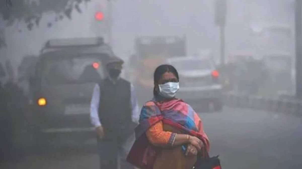 environment minister pankaja munde formed expert committee including public representatives to address pollution