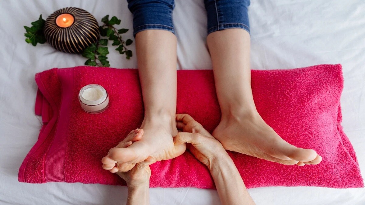 Obscene activities uncovered at a spa inside a luxury housing complex in Thane