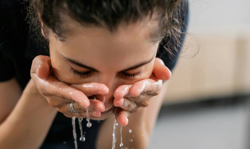 How many times a day can you use face wash