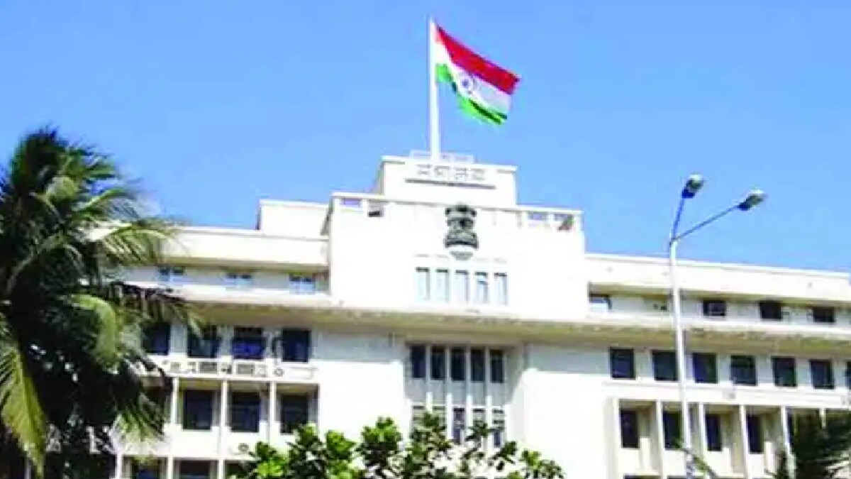mumbai Chief Ministers Assistance Fund Cell will be set up in each district s Collector s Office