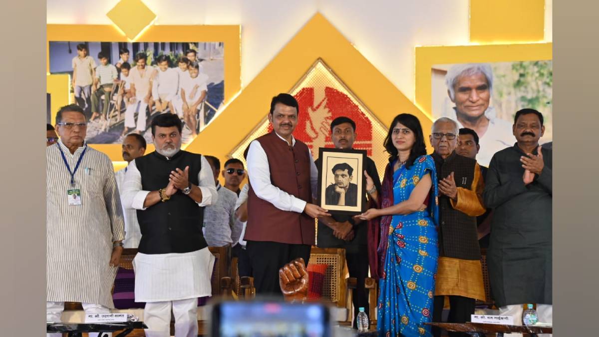 cm Devendra fadnavis all people get spiritual satisfaction from Anandavan that is why anandavan is truly temple of humanity