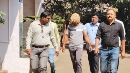 man shot and killed his cousin in building at nana pawshe chowk in kalyan east over land dispute in jaunpur up