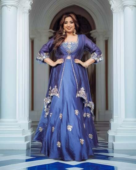 Shreya Ghoshal shares pictures in blue lehenga with floral jacket on social media