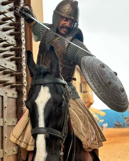 chhaava kavi kalash vineet kumar singh education