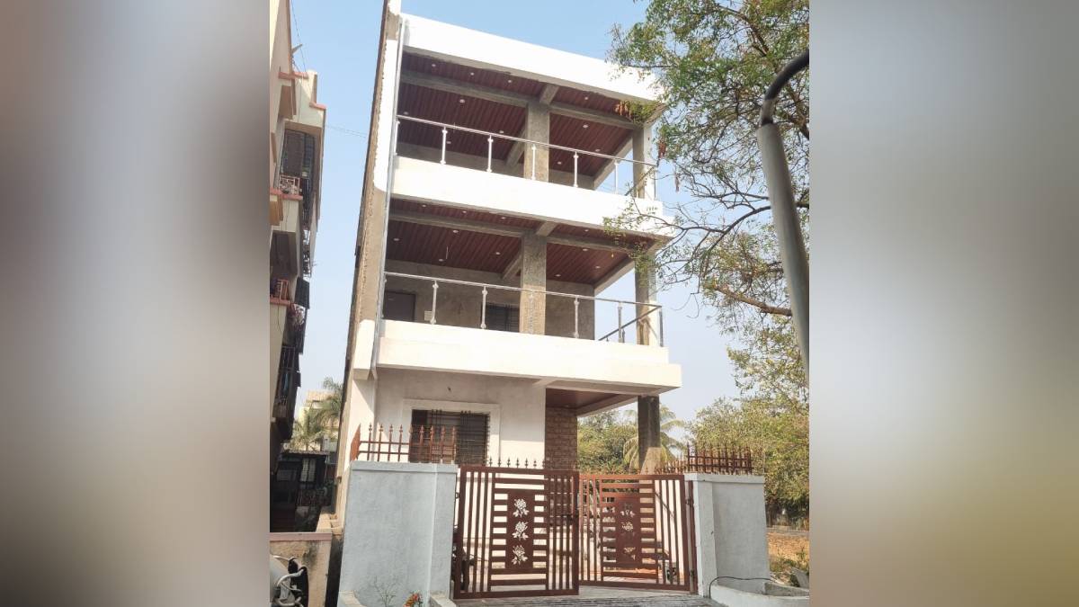 bombay high Court orders demolition illegal construction Baramati pune district