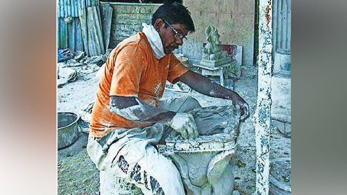 POP sculptors association moves court against complete ban on POP idols Mumbai news